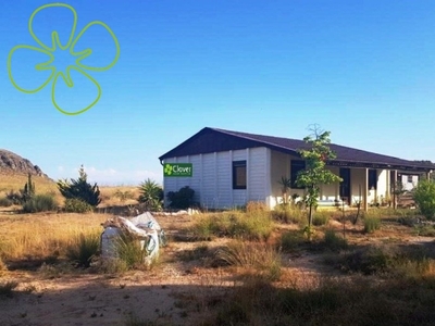 Casa con terreno en Lorca