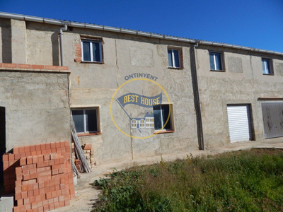 Casa con terreno en Ontinyent