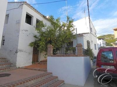 Chalet en Benamargosa