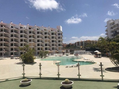 Alquiler de ático en Los Cristianos - Playa de las Américas de 1 habitación con terraza y piscina