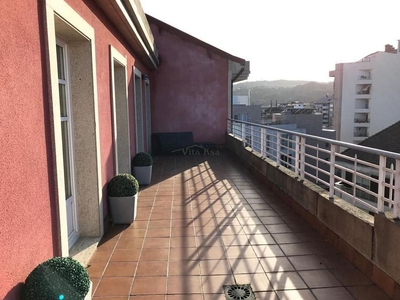Alquiler de dúplex en Centro - Ourense de 4 habitaciones con terraza y garaje