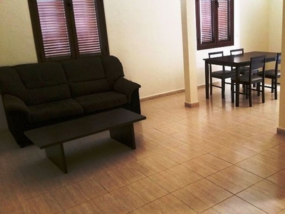 Alquiler de piso en calle Fernández Cuevas de 2 habitaciones con muebles