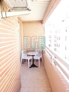 Alquiler de piso en Carretas - Huerta de Marzo - La Pajarita de 1 habitación con terraza y muebles