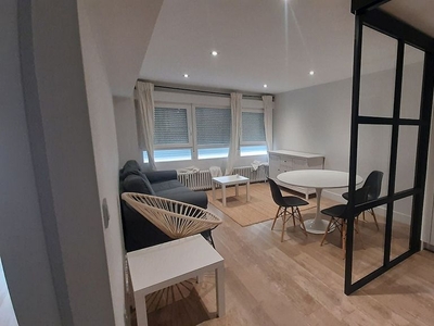 Alquiler de piso en Centro - Palencia de 1 habitación con muebles y calefacción