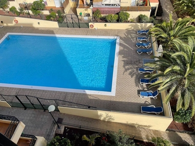 Alquiler de piso en Cho - Guaza de 3 habitaciones con terraza y piscina