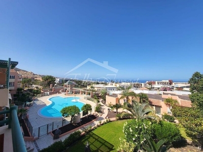 Alquiler de piso en Costa Adeje de 2 habitaciones con terraza y piscina