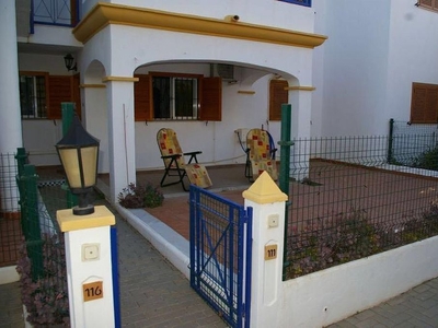 Alquiler de piso en El Playazo de 2 habitaciones con terraza y piscina