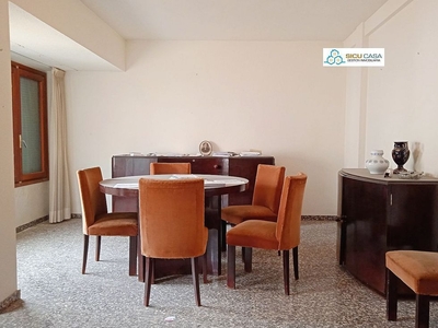 Alquiler de piso en Jijona/Xixona de 3 habitaciones con terraza y muebles