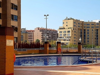 Alquiler de piso en Sant Llorenç de 2 habitaciones con terraza y piscina