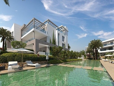 Apartamento en venta en Centro Urbano de 2 habitaciones con terraza y piscina