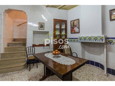 Casa adosada en venta en Chiva