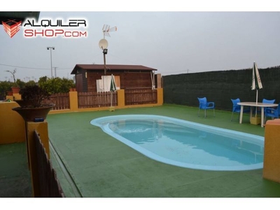 CASA EN JACARILLA CON PISCINA