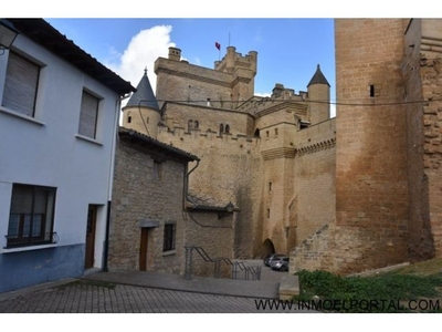 CASA EN PLAZA LA RUEDA