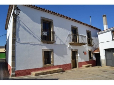 Casa en venta en La Granja, Cáceres