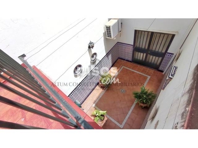 Casa en venta en Sanlúcar La Mayor