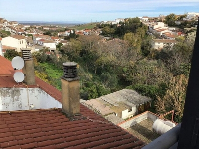 Piso en alquiler en Centro - Cáceres de 2 habitaciones con terraza y garaje