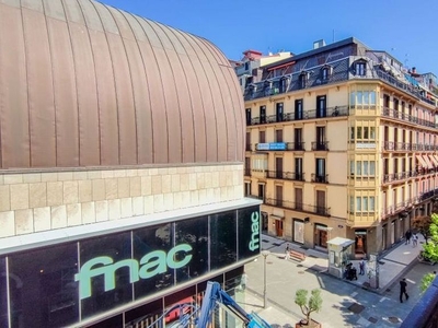 Piso en alquiler en Centro - San Sebastián-Donostia de 1 habitación con balcón y calefacción