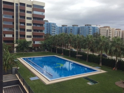 Piso en alquiler en Nueva Almería - Cortijo Grande - Vega de Acá de 3 habitaciones con terraza y piscina