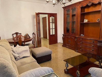 Piso en alquiler en Santa Marina - La Paz de 4 habitaciones con terraza y muebles