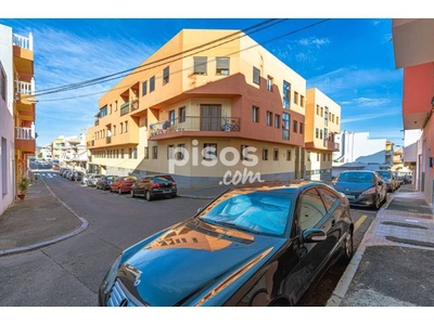 Piso en venta en Calle Isla de La Gomera, 1