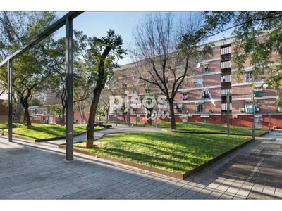 Piso en venta en El Besòs-El Maresme