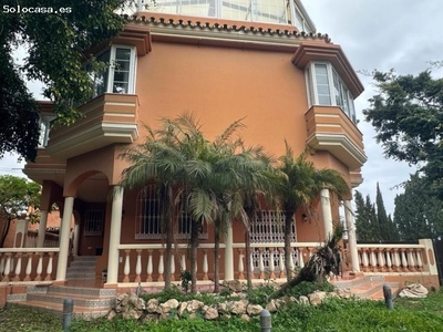 Villa independiente en Urb. Arenal Beach Estepona