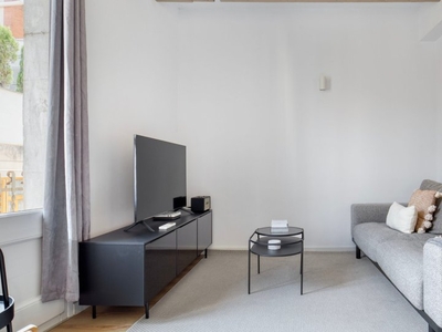 Apartamento de 3 dormitorios en alquiler en Sarrià, Barcelona.