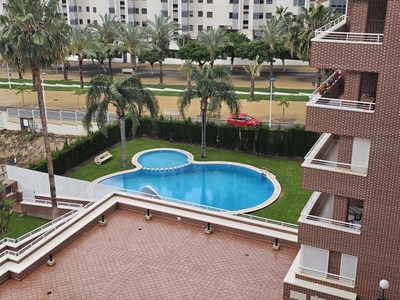 Apartamento en alquiler con garaje y piscina Villajoyosa.