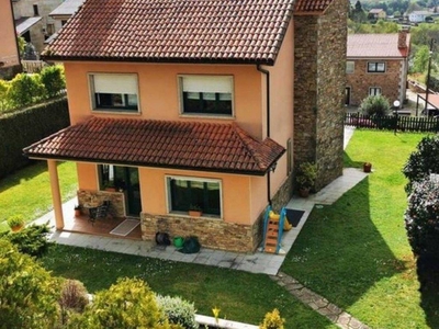 Venta Casa rústica Santiago de Compostela. 345 m²