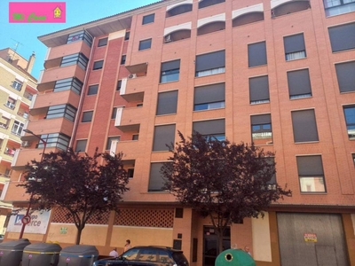 Venta Piso Calatayud. Piso de tres habitaciones Tercera planta con terraza