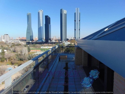 Alquiler Piso Madrid. Piso de cuatro habitaciones Buen estado 14 con terraza