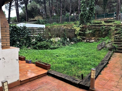 Casa preciosa casa con jardín, terraza y garaje privado en el golf de santa cristina d aro en Santa Cristina d´Aro