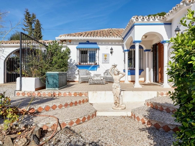Casa / villa de 392m² en venta en Higuerón, Málaga