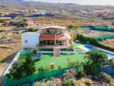 Chalet en venta en Tijoco, Adeje, Tenerife