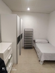 Habitaciones en C/ Centro, Reus por 250€ al mes