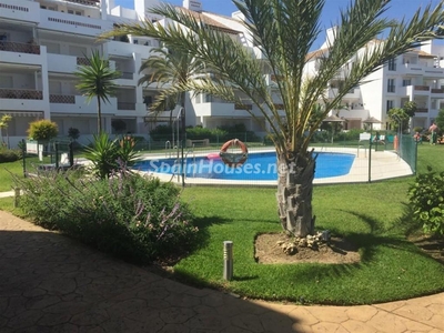 Piso bajo en venta en Mijas