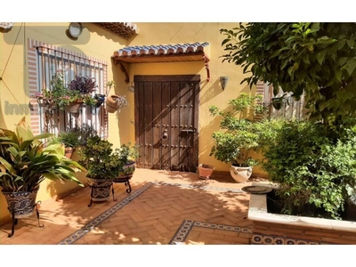 Venta Casa rústica en Calle LOS JUNCOS Granada. Buen estado 695 m²