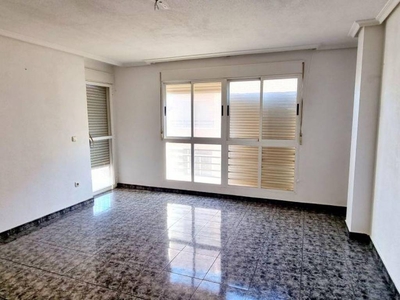 Venta Piso Águilas. Piso de tres habitaciones Segunda planta