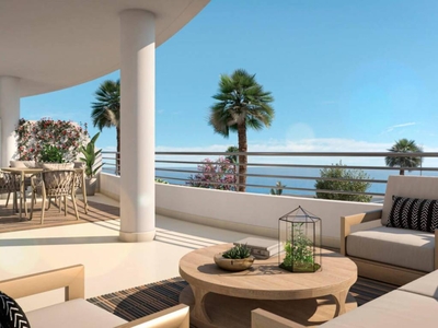 Venta Piso Benalmádena. Piso de tres habitaciones Primera planta con terraza