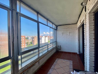 Venta Piso Fuenlabrada. Piso de tres habitaciones Novena planta con terraza