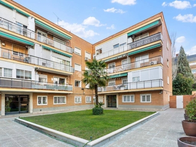 Venta Piso Madrid. Piso de tres habitaciones Segunda planta con terraza calefacción central