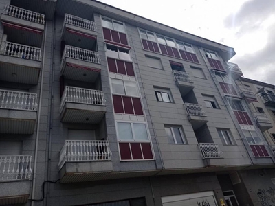 Venta Piso Ourense. Piso de dos habitaciones Buen estado con balcón