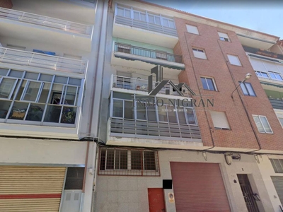 Venta Piso Ourense. Piso de tres habitaciones en Travesía a Portocarreiro. A reformar tercera planta