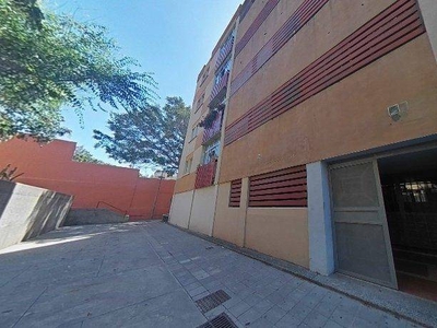 Venta Piso Santa Cruz de Tenerife. Piso de tres habitaciones en Calle Alcalde Garcia Ramos. Cuarta planta