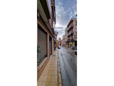 Venta Piso Totana. Piso de tres habitaciones en Calle Mayor Sevilla. Buen estado primera planta