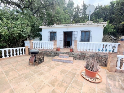 Villa en venta en Cómpeta