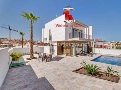 Villa en venta en San Miguel de Salinas