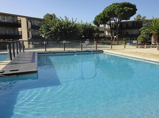 Modernos apartamentos con piscina. Ref. Comtat Sant Jordi-24 M.
