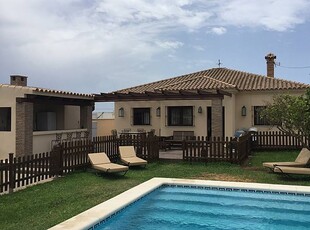 Villa con piscina privada (entrada de Conil)