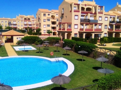 Alquiler vacaciones de piso con piscina y terraza en Ayamonte (Pueblo), Avenida Juan Pablo II Nº 24